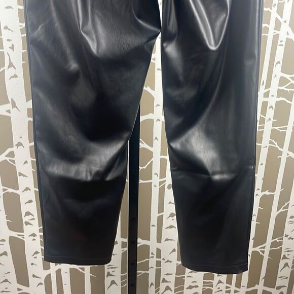 BB Dakota NEW $110 Black Faux Leather High Rise Paper Bag Waist Pants sz 10 - Picture 10 of 12